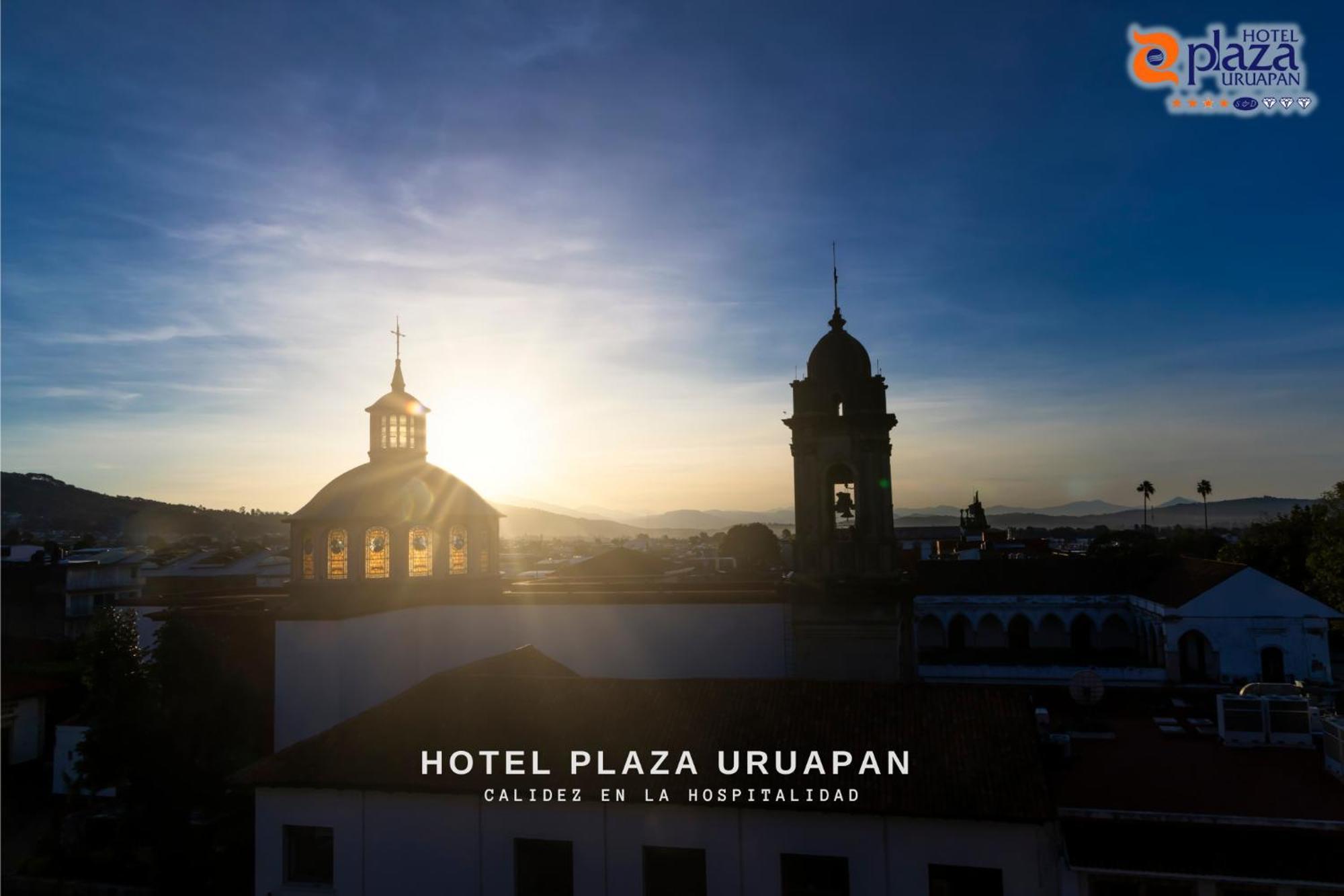 Plaza Uruapan Hotel Экстерьер фото