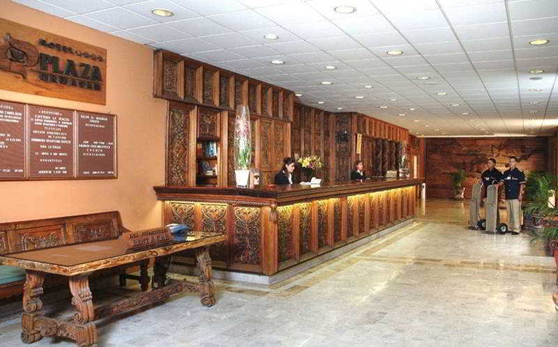 Plaza Uruapan Hotel Экстерьер фото